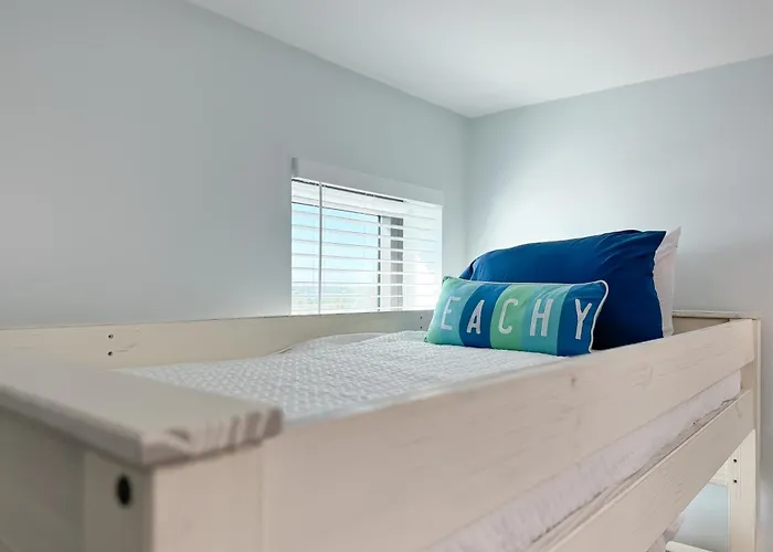 Holiday home Island Winds West 780